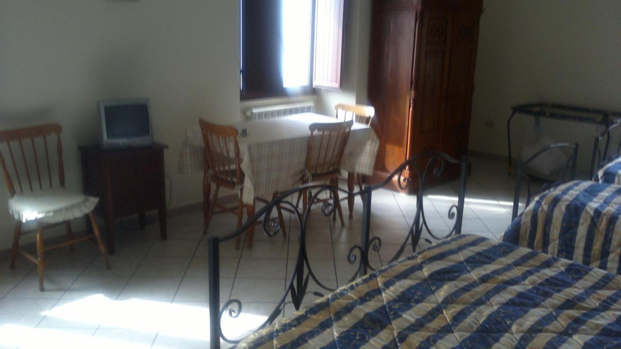 Agriturismo La Palombara Paola Kültér fotó