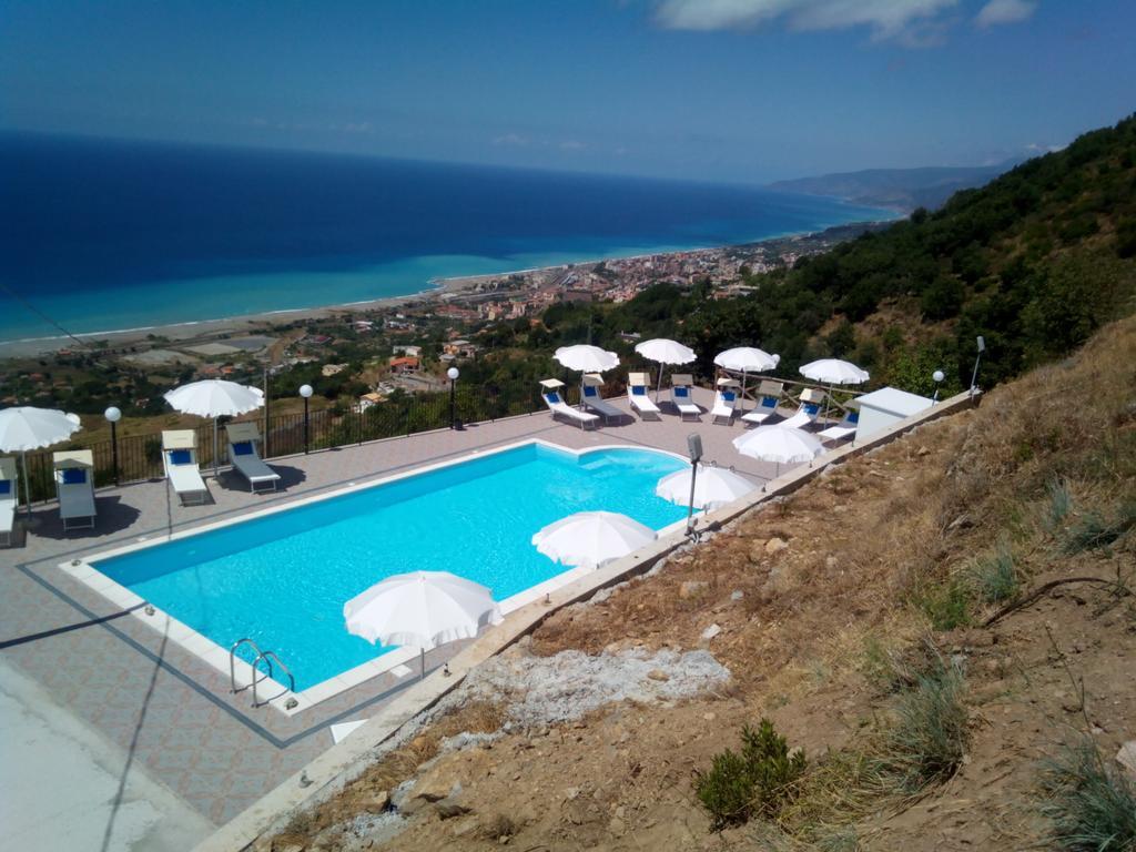 Agriturismo La Palombara Paola Kültér fotó