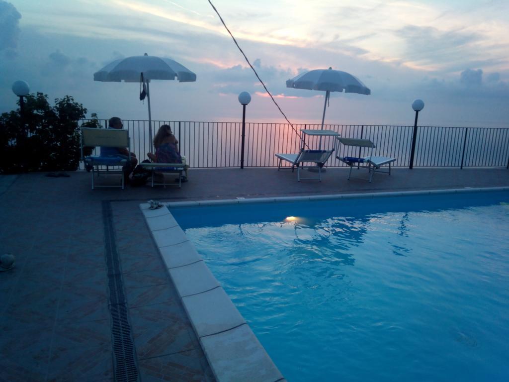 Agriturismo La Palombara Paola Kültér fotó